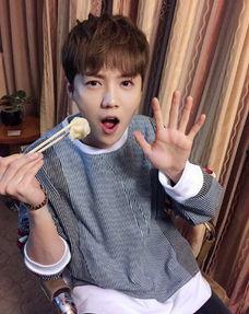 娱乐吃瓜酱精修