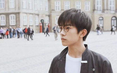 吃瓜直播间爆料娱乐圈易烊千玺,吃瓜直播间独家爆料揭秘