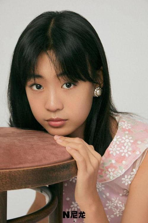 娱乐吃瓜酱13岁,揭秘娱乐圈那些不为人知的幕后故事